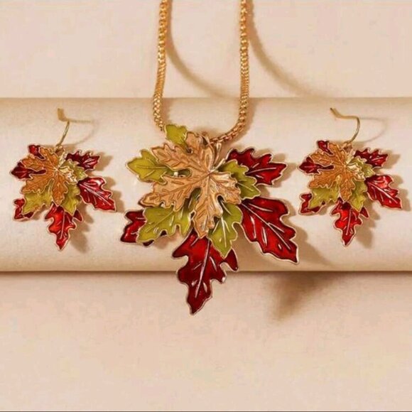 3pcs/Set BEAUTIFUL 3D Vintage Maple Leaf Gold Tone Necklace Earrings set - Picture 9 of 9